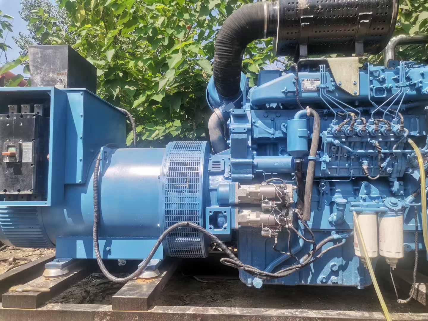 临城详细说明降低 800kW 柴油发电机输出电流波动的方法