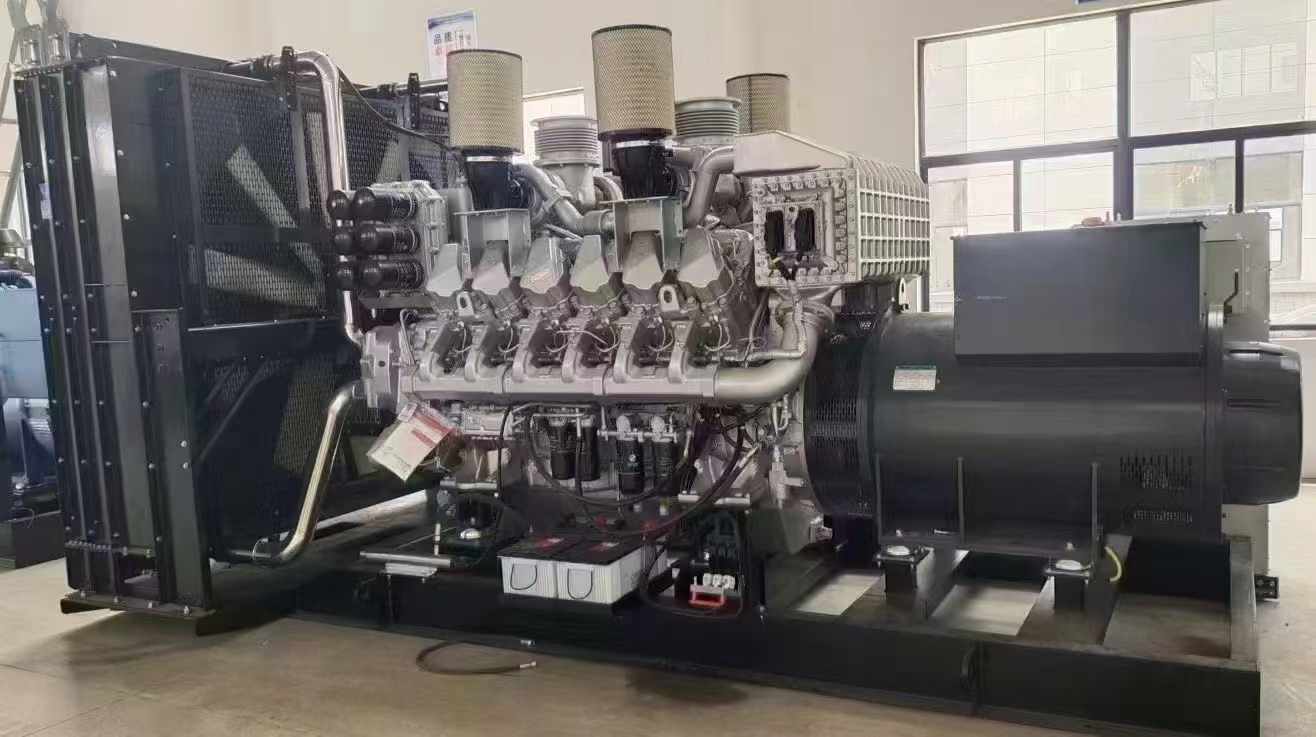 临城800KW柴油发电机组可以带动多少kw的设备？