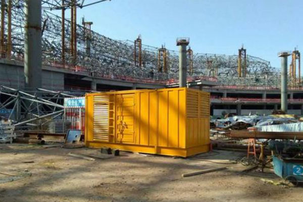 临城发电机出租如何判断空气滤清器是否需要更换？